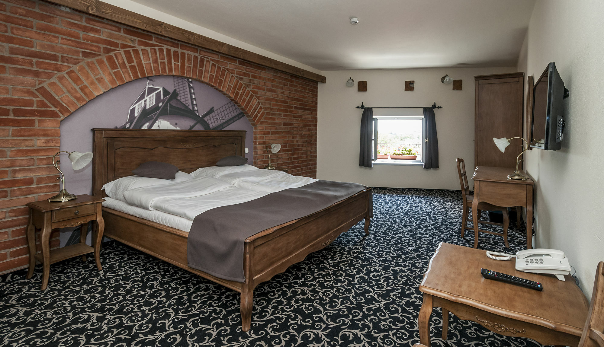 Malom Hotel Debrecen Luaran gambar